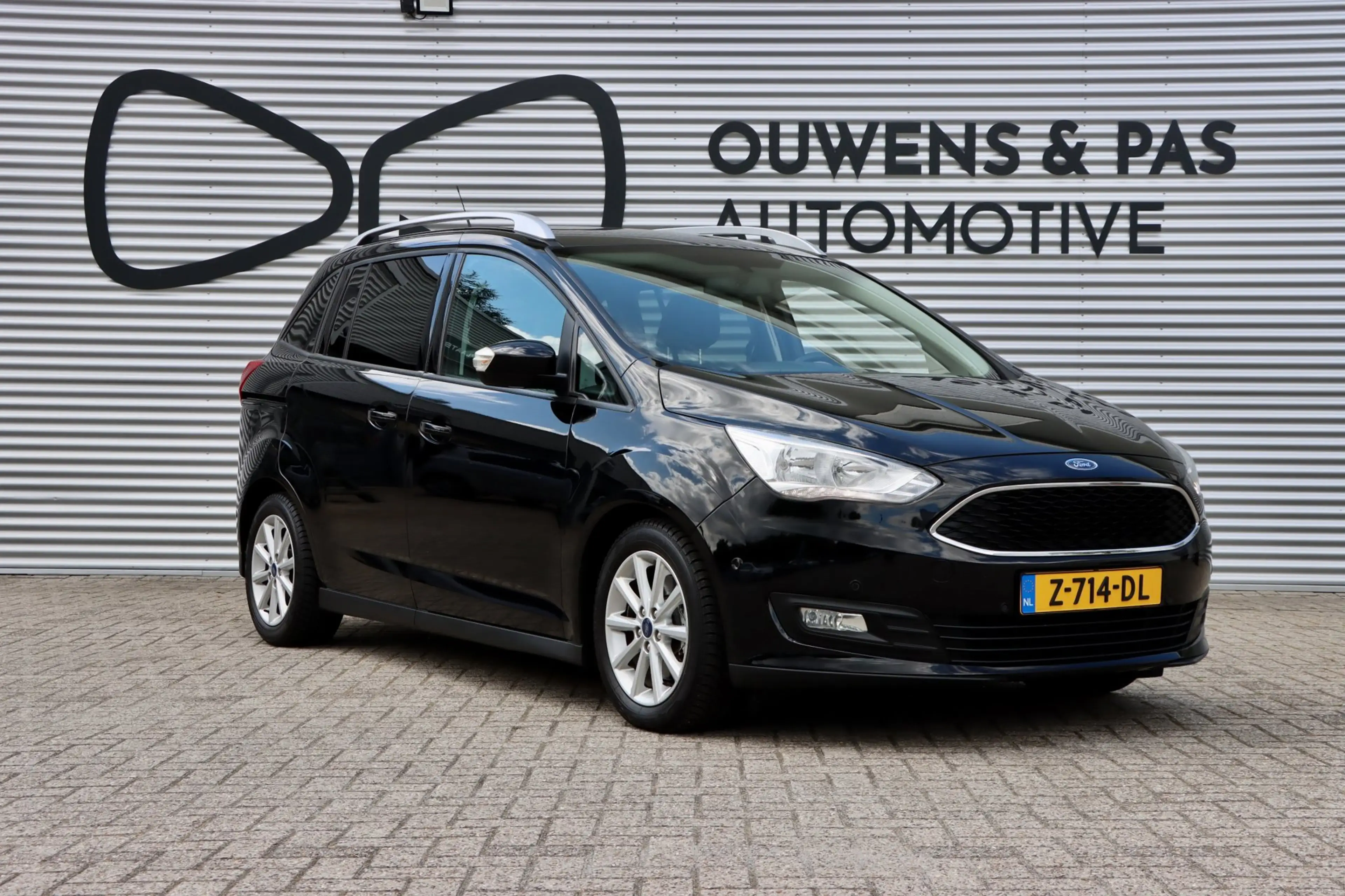 Ford Grand C-Max 1.0 Titanium | NAVIGATIE | WINTERPAKKET | TREKHAAK — photo 14