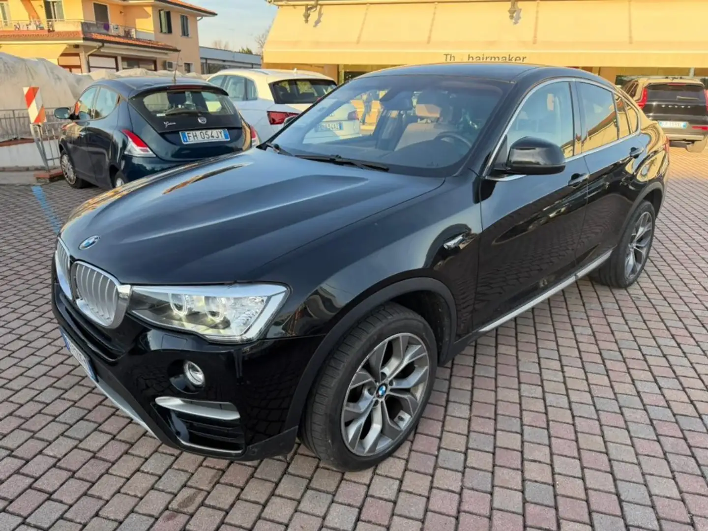 BMW X4 xDrive20d Nero - 2