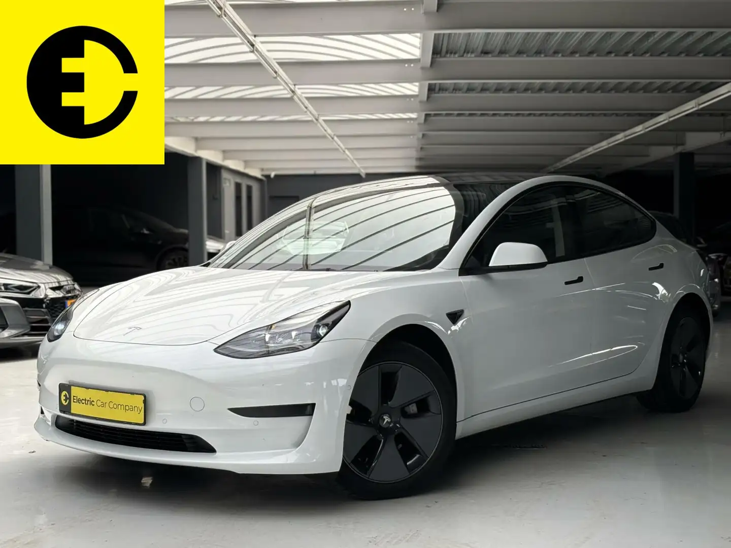 Tesla Model 3 Standard Range Plus | Autopilot |Pano | Airco White - 1