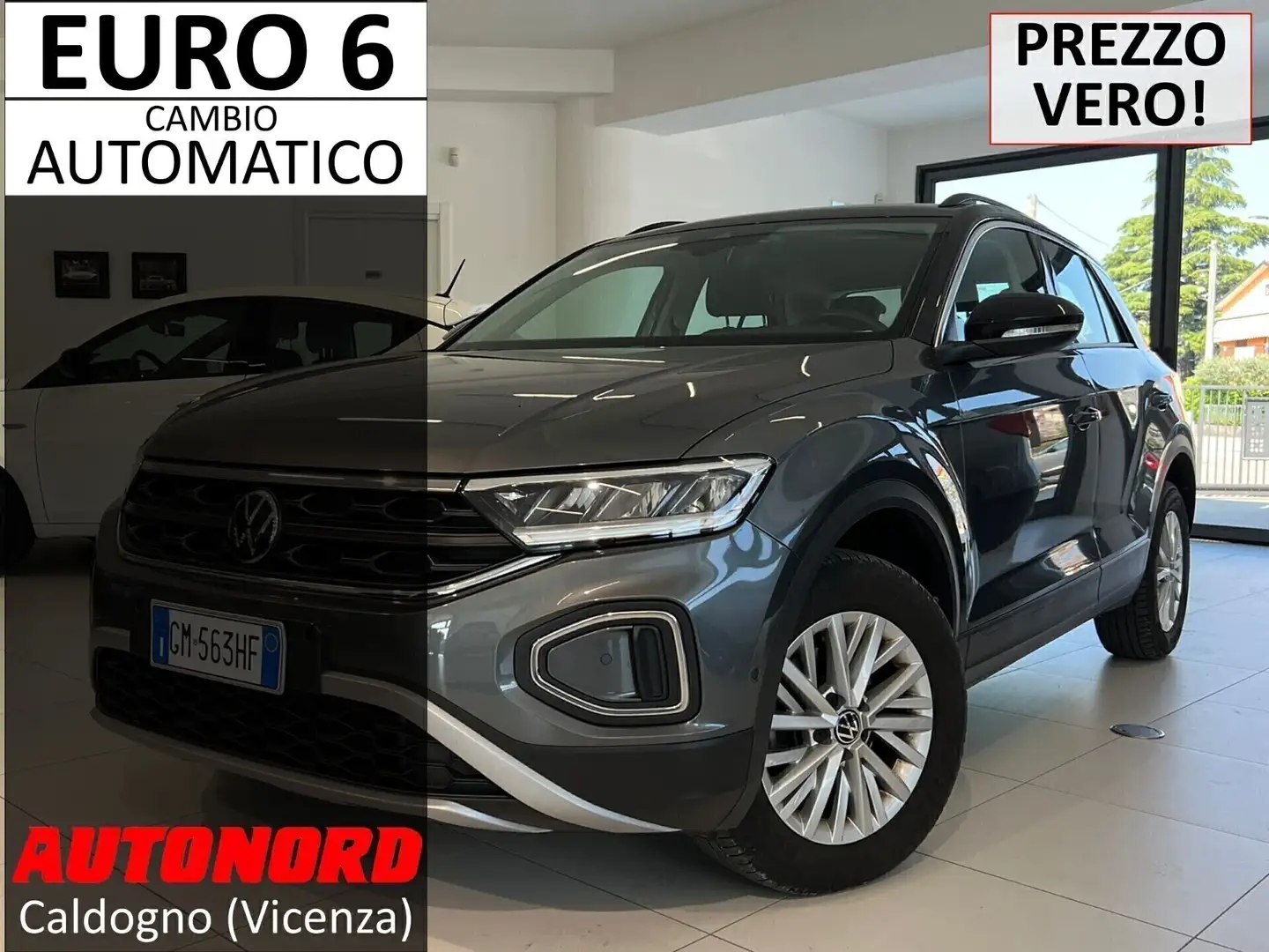 Volkswagen T-Roc 1.5 TSI ACT DSG Life Gris - 1