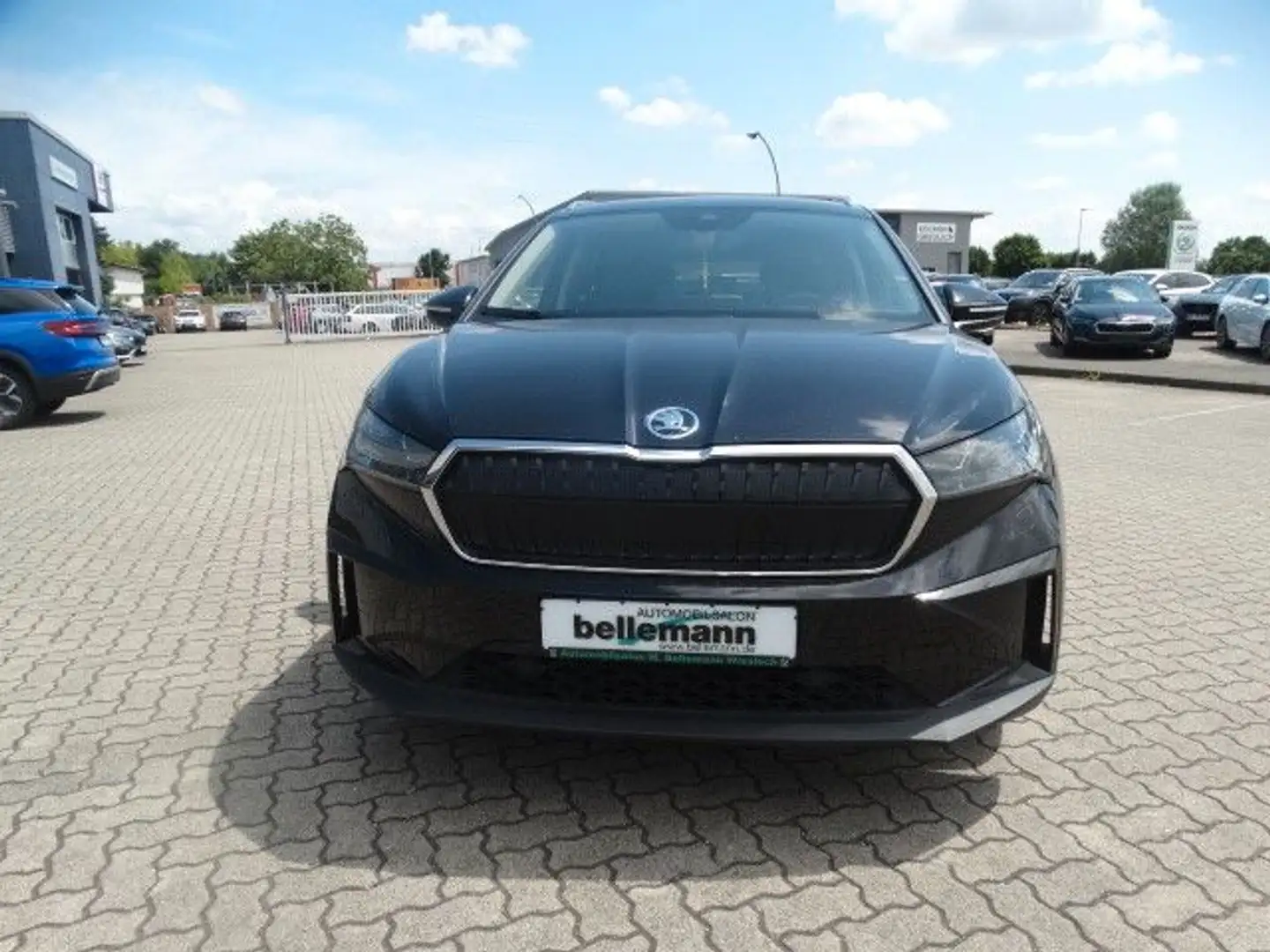 Skoda Enyaq 80 Lodge Schwarz - 2