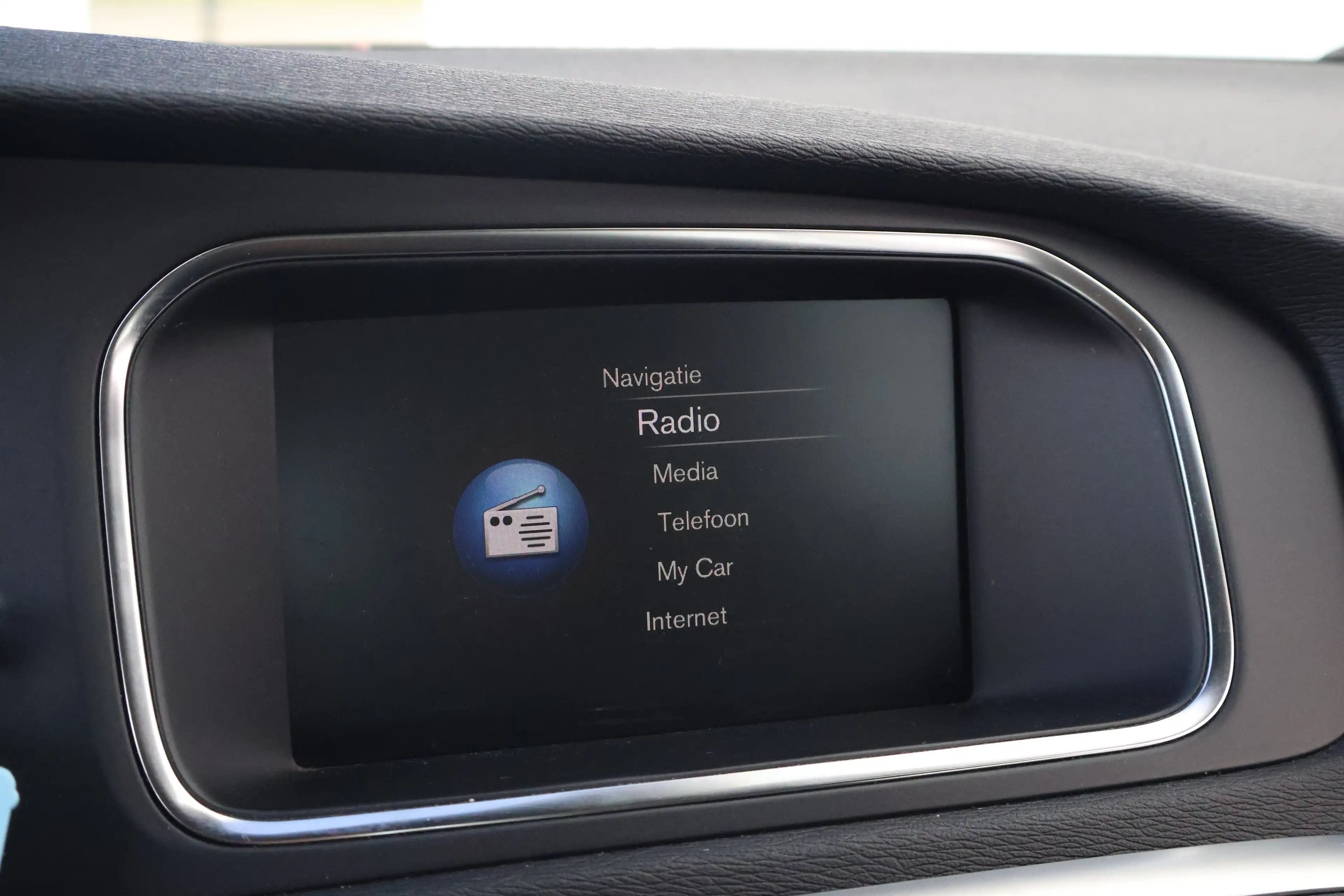 Volvo V40 Cross Country 1.5 T3 Nordic+ Rich Java! | 1e Eigenaar! | All-Sea — photo 19