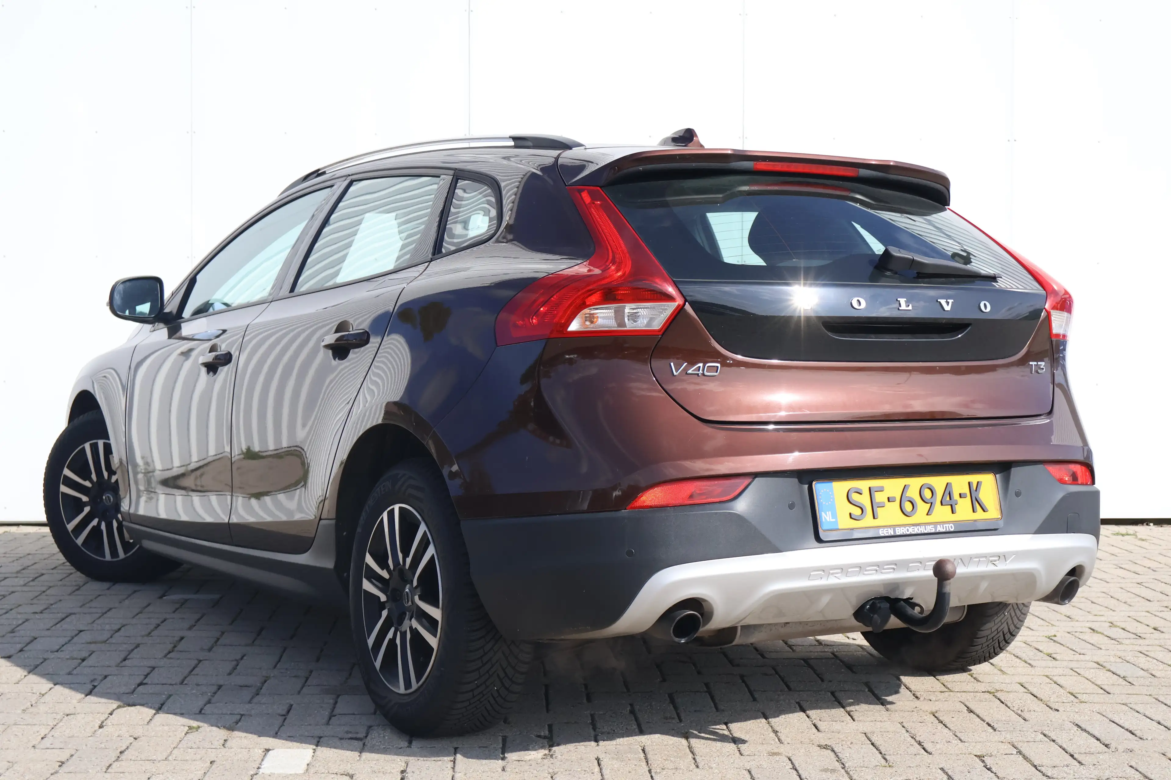 Volvo V40 Cross Country 1.5 T3 Nordic+ Rich Java! | 1e Eigenaar! | All-Sea — photo 42