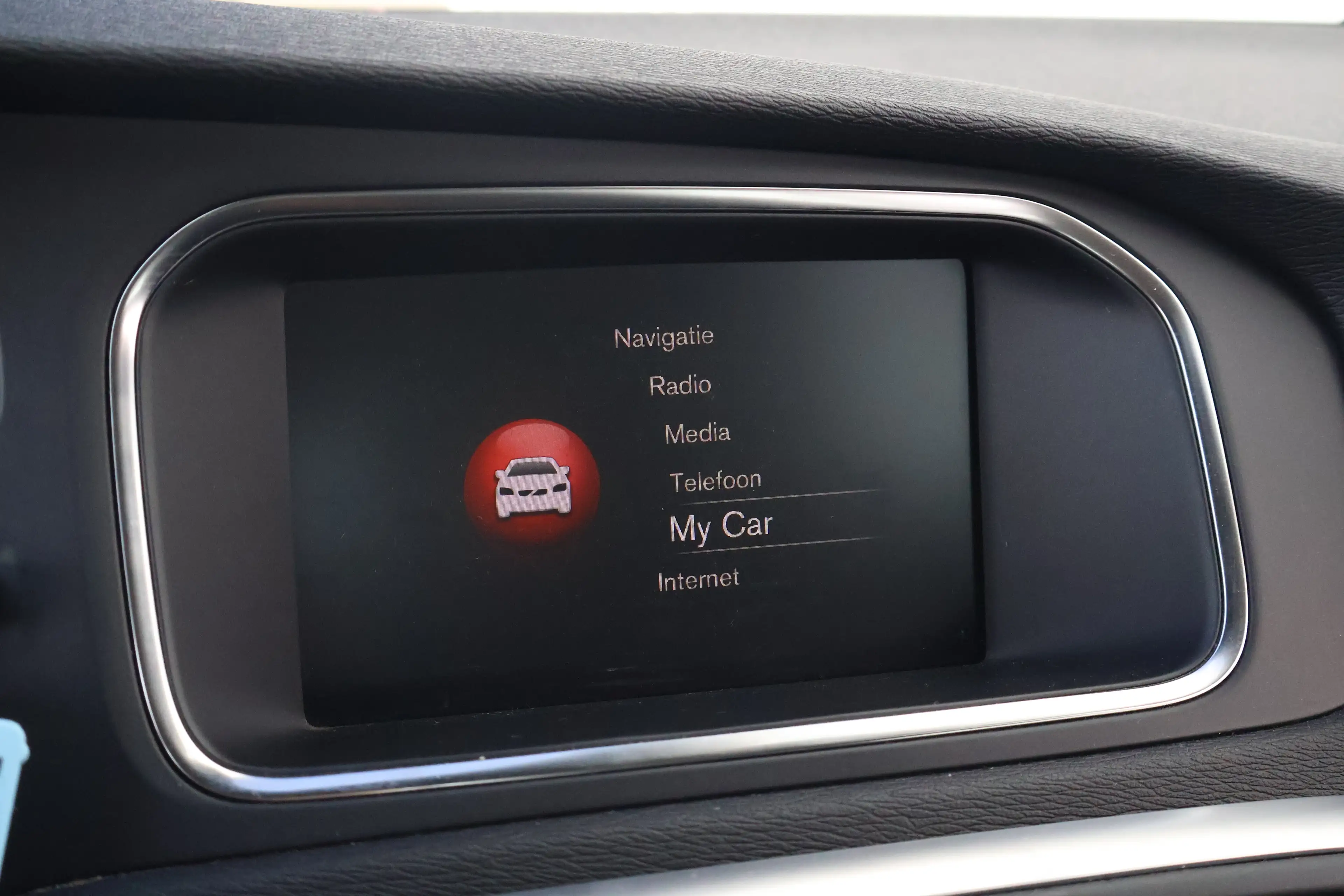 Volvo V40 Cross Country 1.5 T3 Nordic+ Rich Java! | 1e Eigenaar! | All-Sea — photo 22