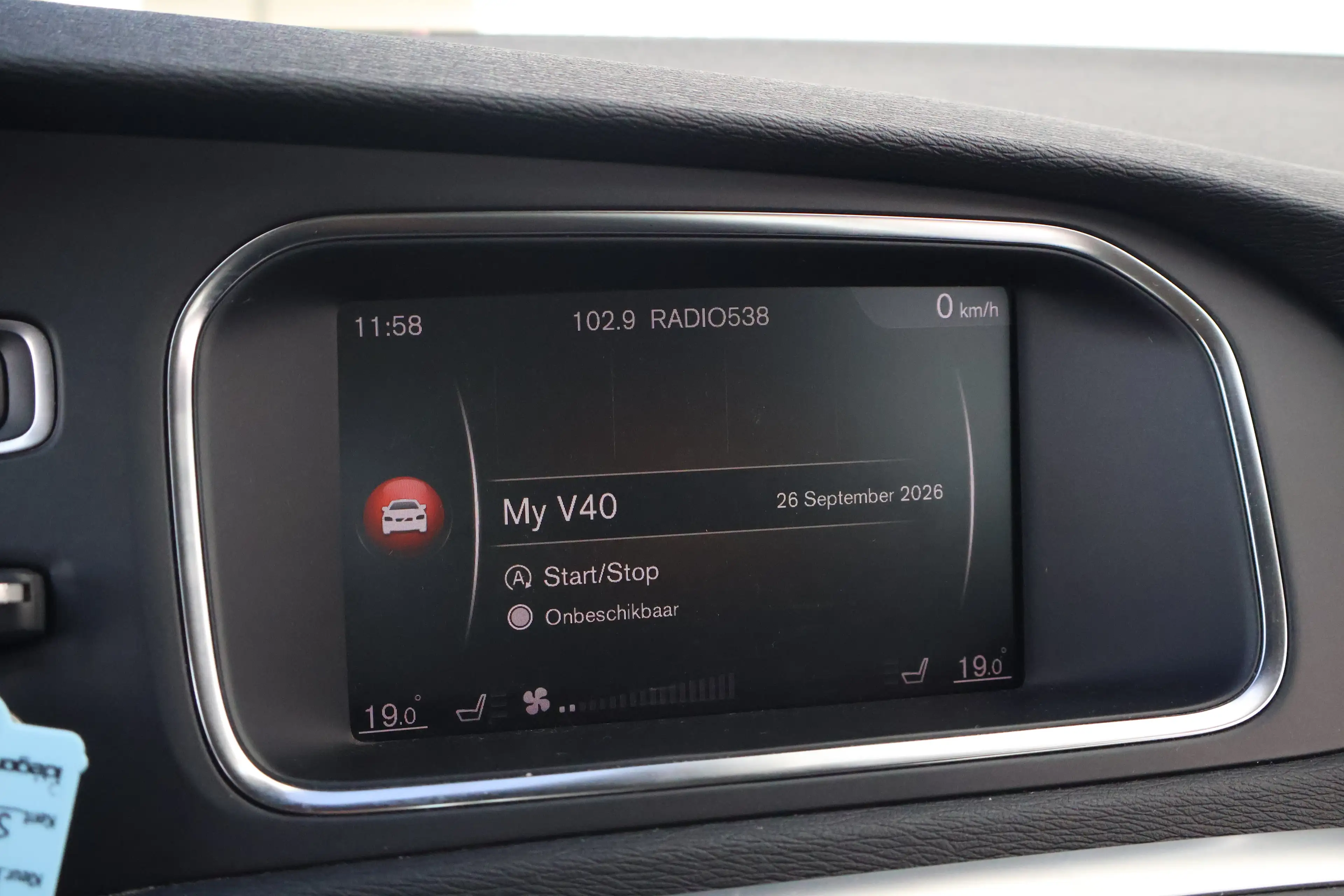 Volvo V40 Cross Country 1.5 T3 Nordic+ Rich Java! | 1e Eigenaar! | All-Sea — photo 24
