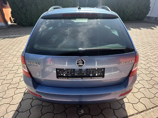 Skoda Octavia view 5