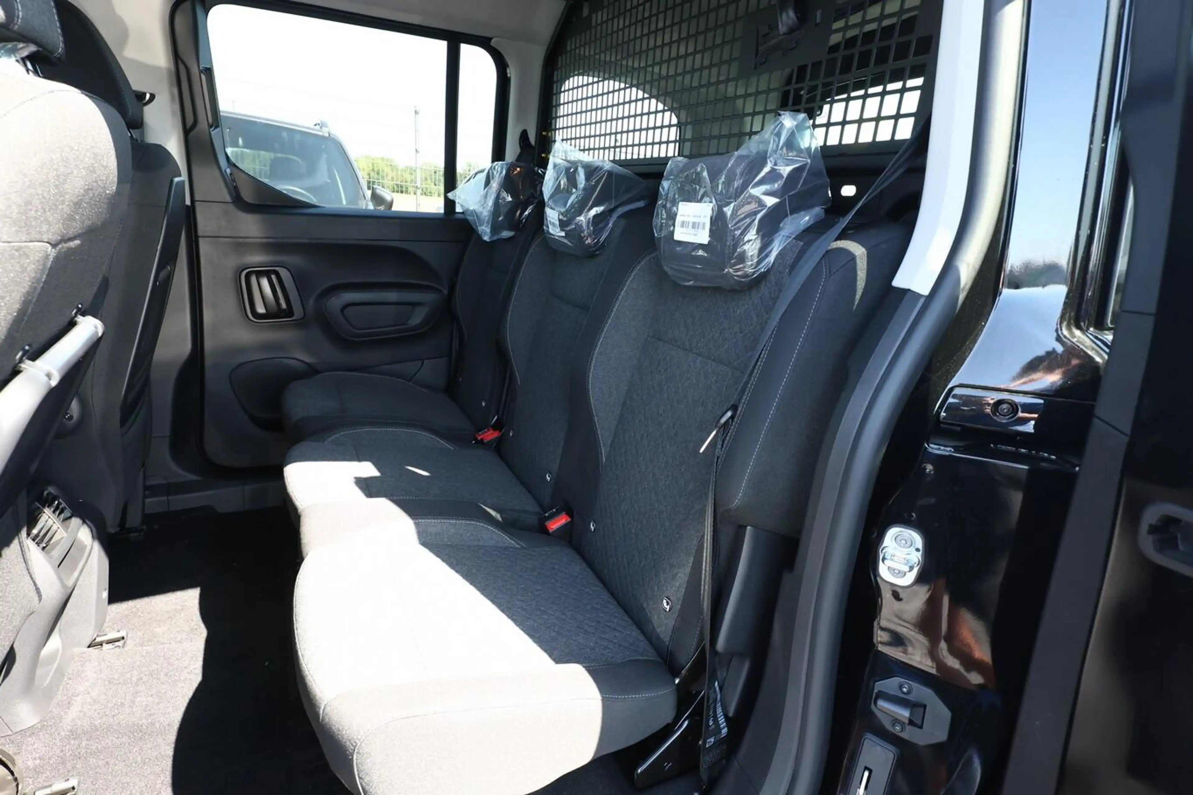 Opel Combo AT8 GS Nav10" Kam IntelliLux PDC Privacy 96 kW ... — photo 10