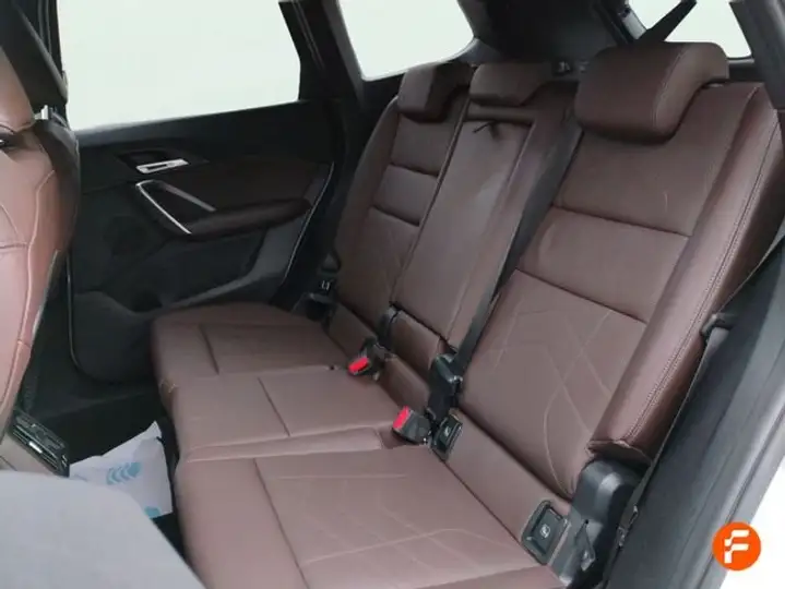 BMW X1 2022, foto 26