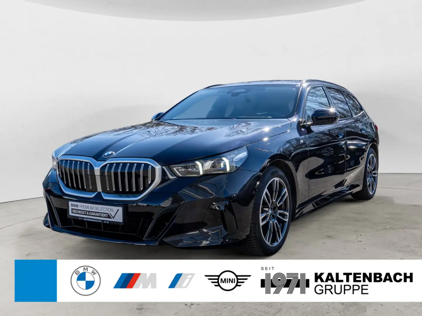 BMW 520 d Touring M-Sport AHK HUD LED STANDHZ ACC Schwarz - 1