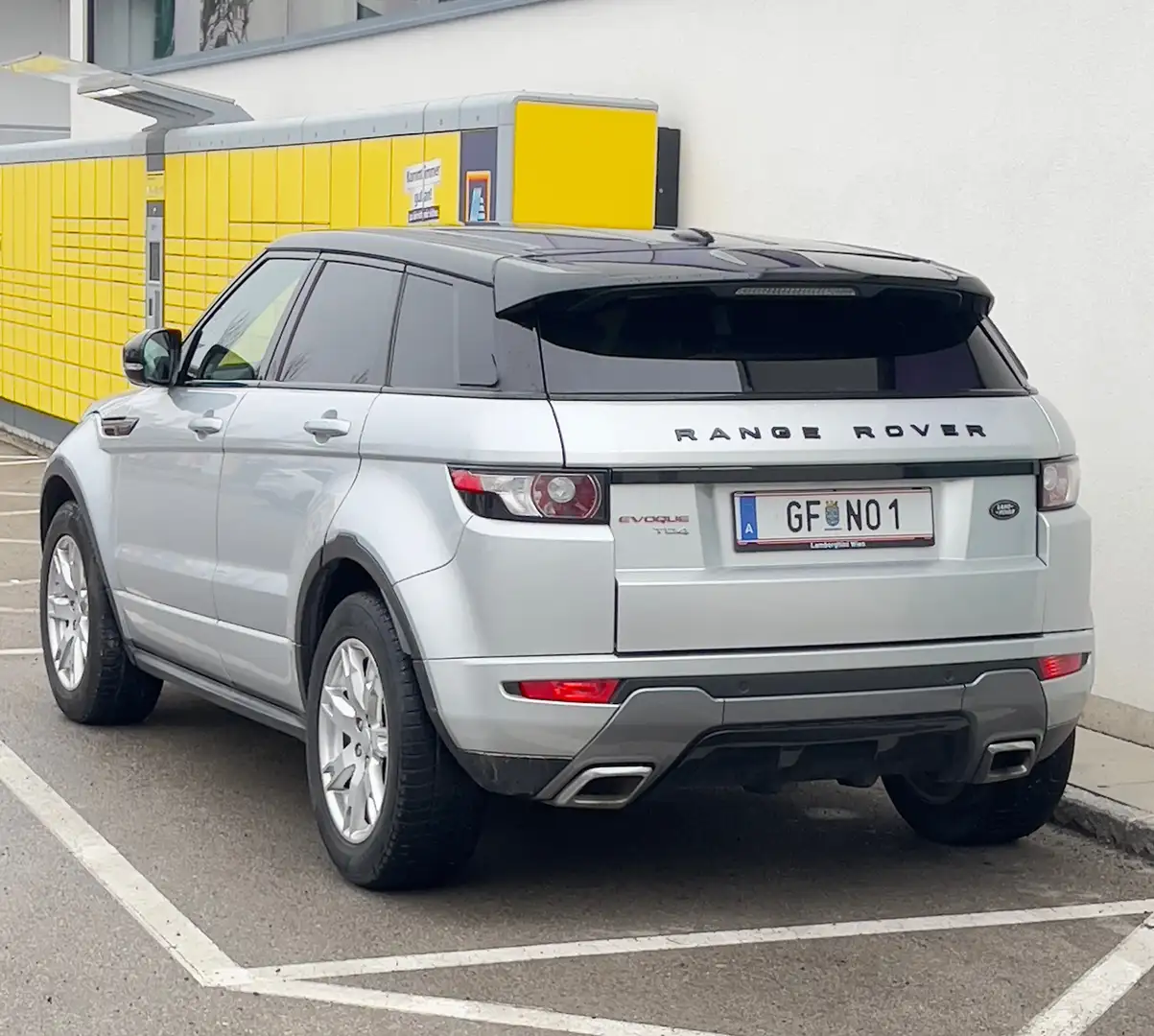 Land Rover Range Rover Evoque Dynamic 2,2 neue Pickerl bis 04/2026 Plus 4 monat - 1