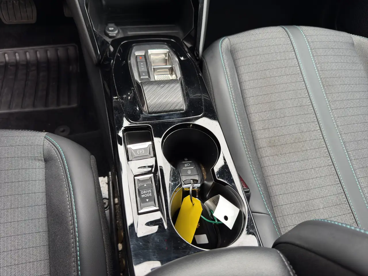 Peugeot e-208 e-208 50 kWh **LED*CARPLAY*CAMERA 360*3PHASE** 25
