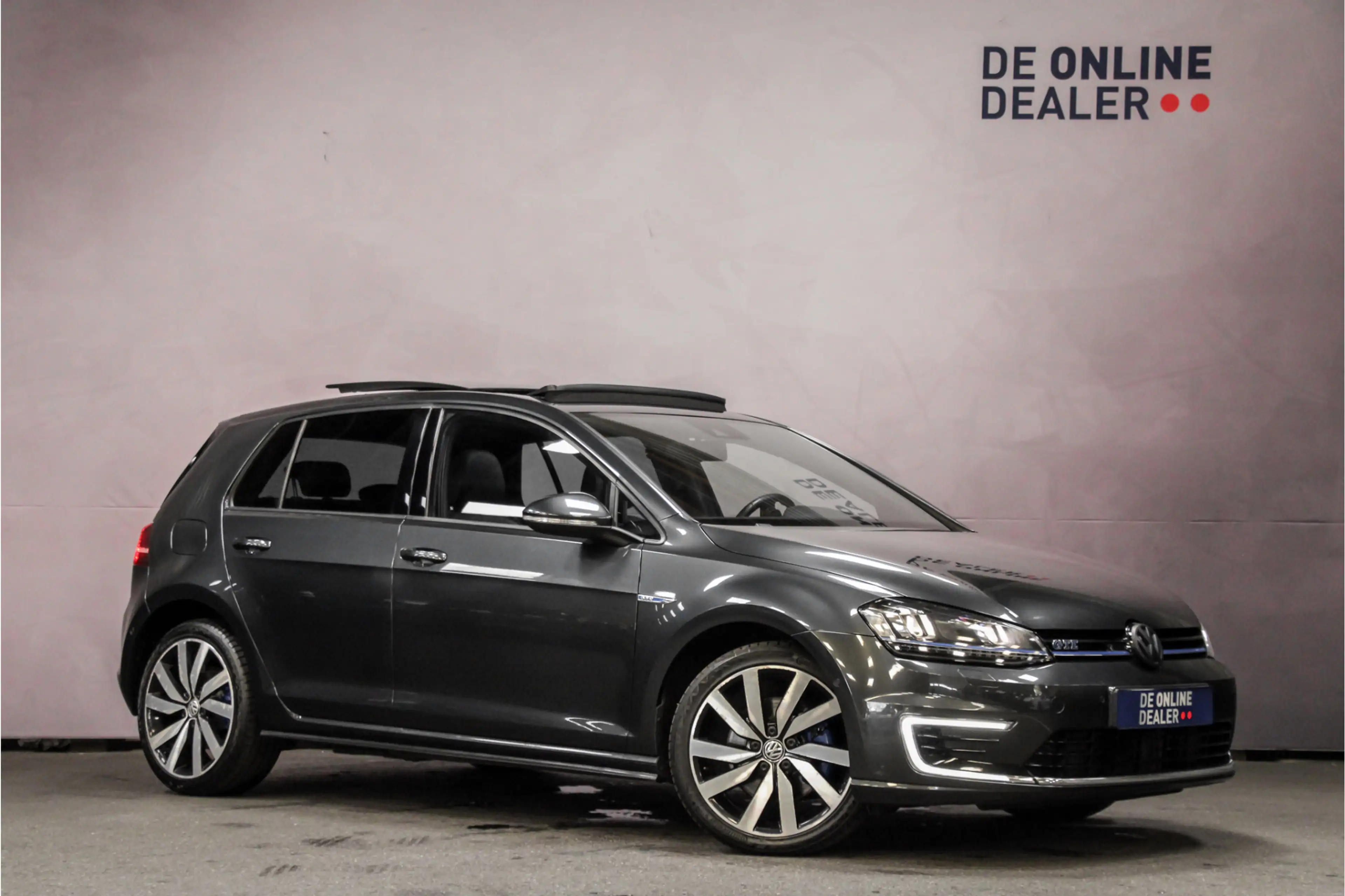 Volkswagen Golf GTE 1.4 TSI |Pano|Leder|ACC|18inch| — photo 3