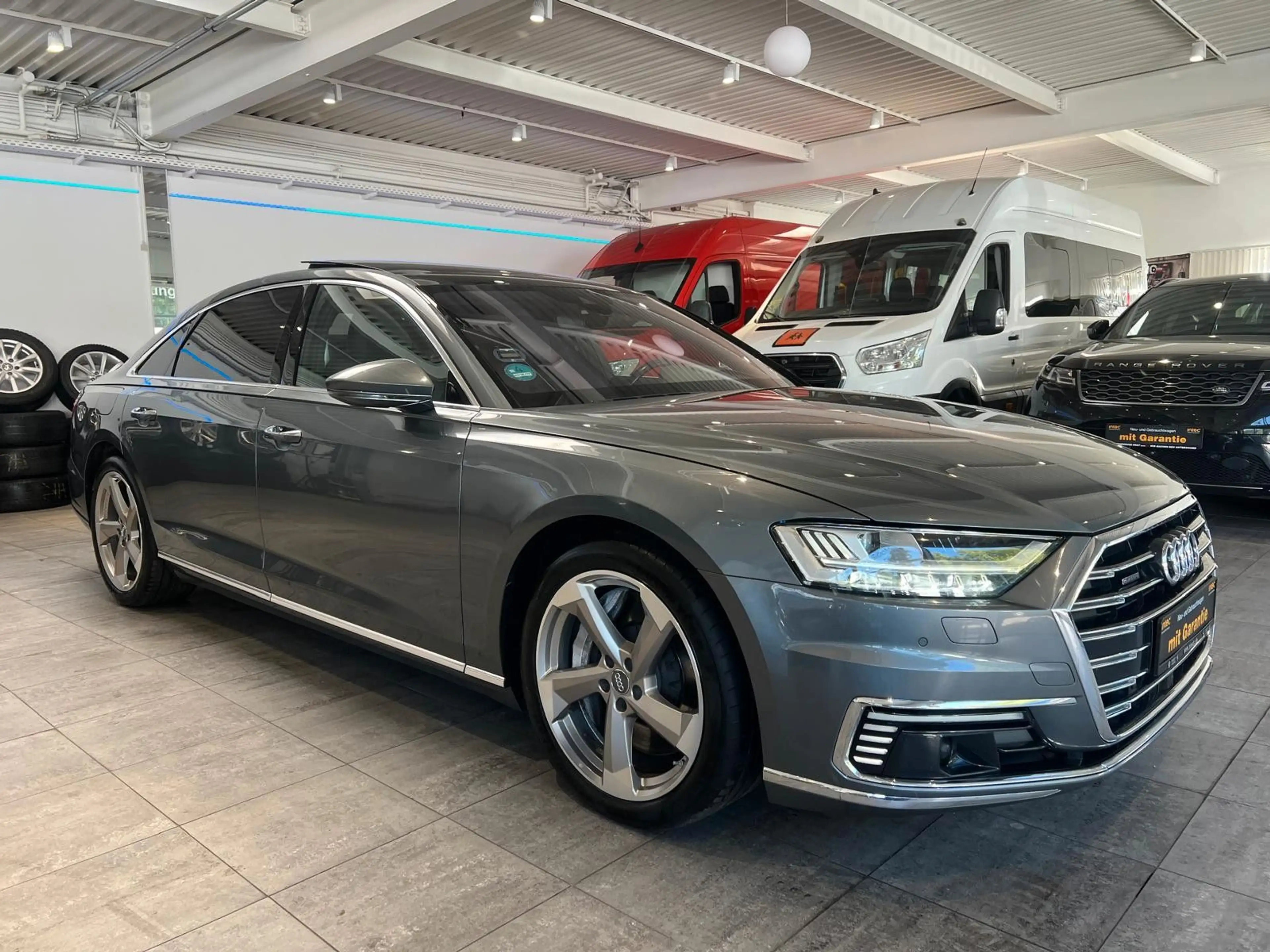 Audi A8 60 TFSI e L Quattro*Lang Version*Exclusive* — photo 2