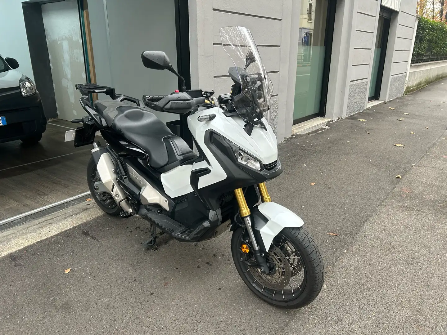 Honda X-ADV 750 Blanco - 1