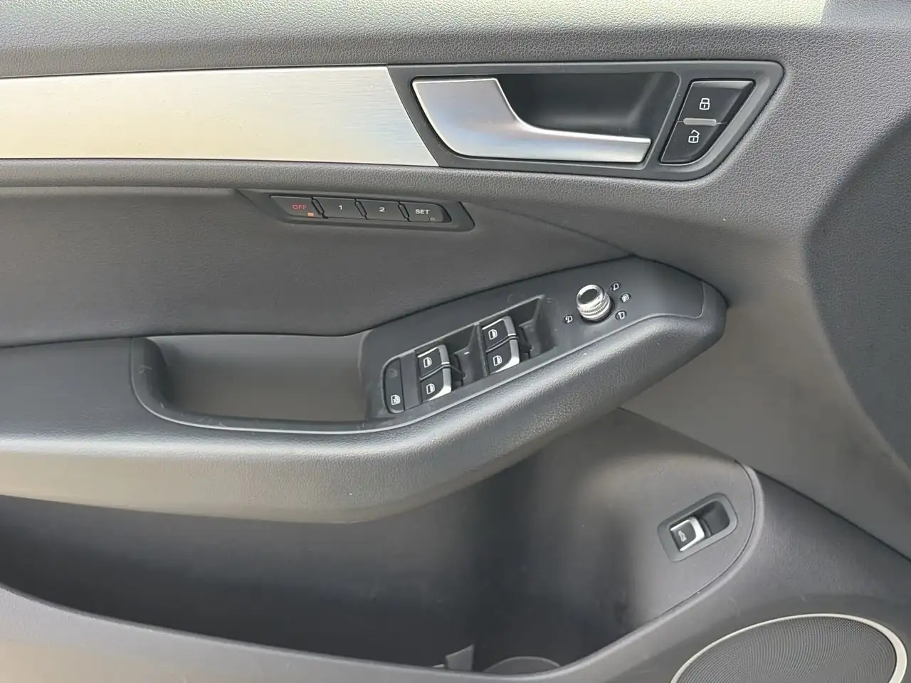 Audi Q5 снимка Audi Q5