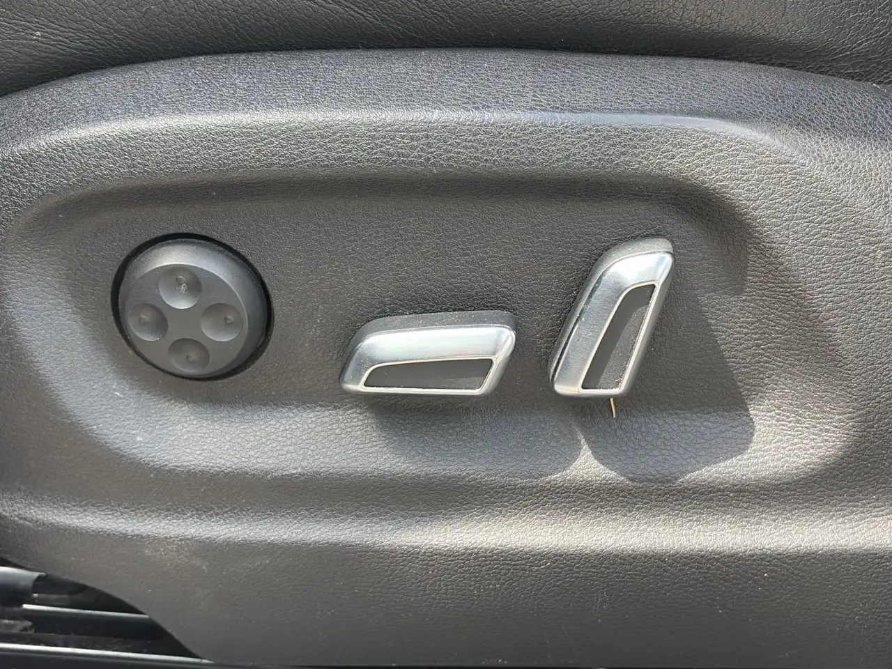 Audi Q5 снимка Audi Q5