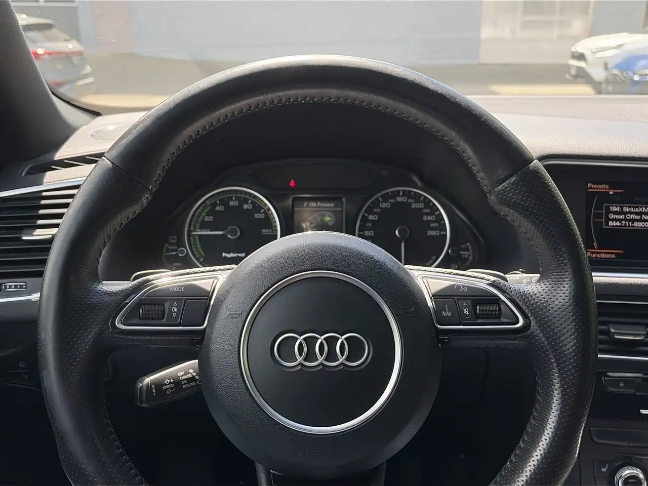Audi Q5 снимка Audi Q5