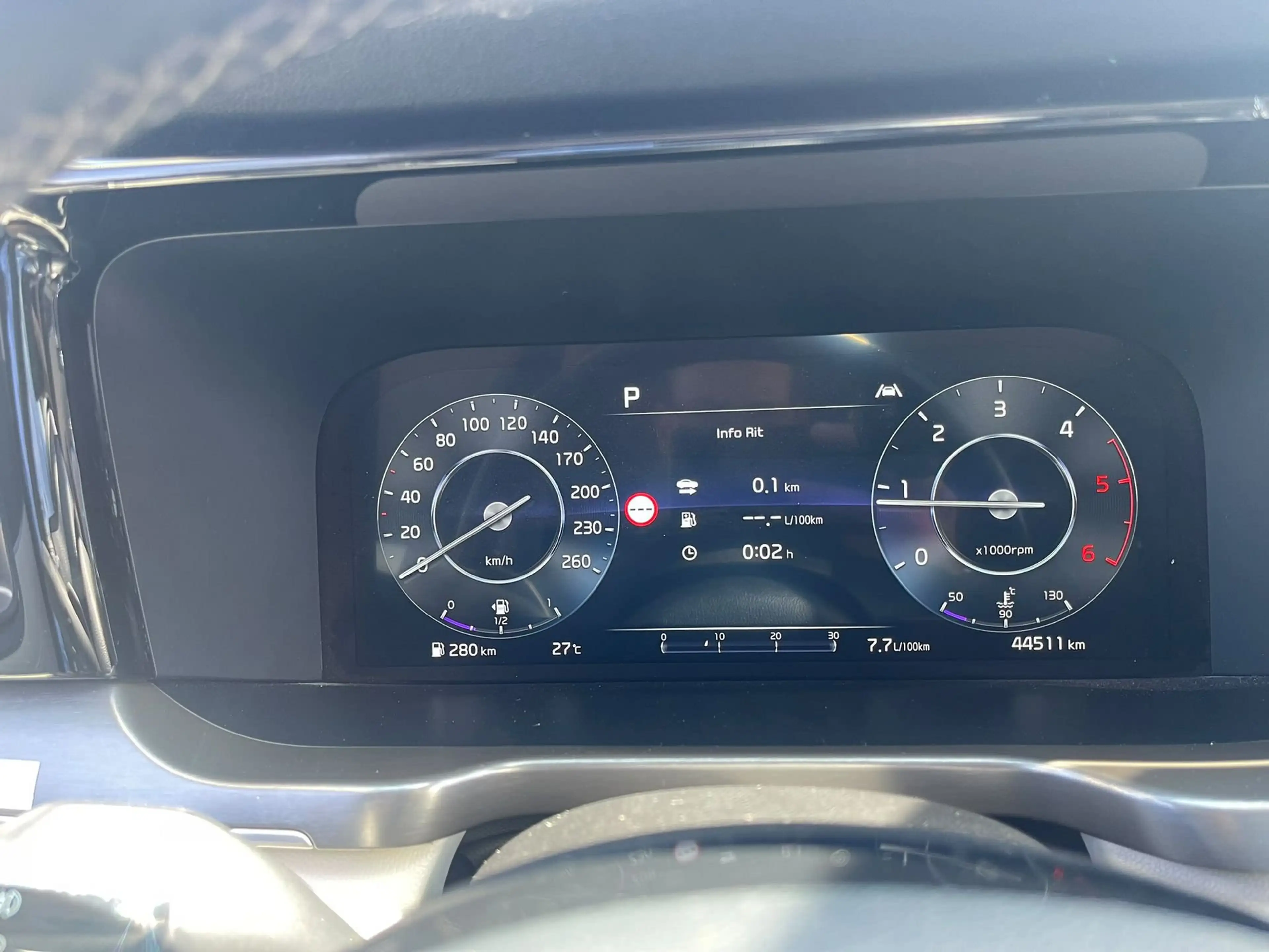 Kia Sorento 2.2 SENSE 4WD DCT — photo 11