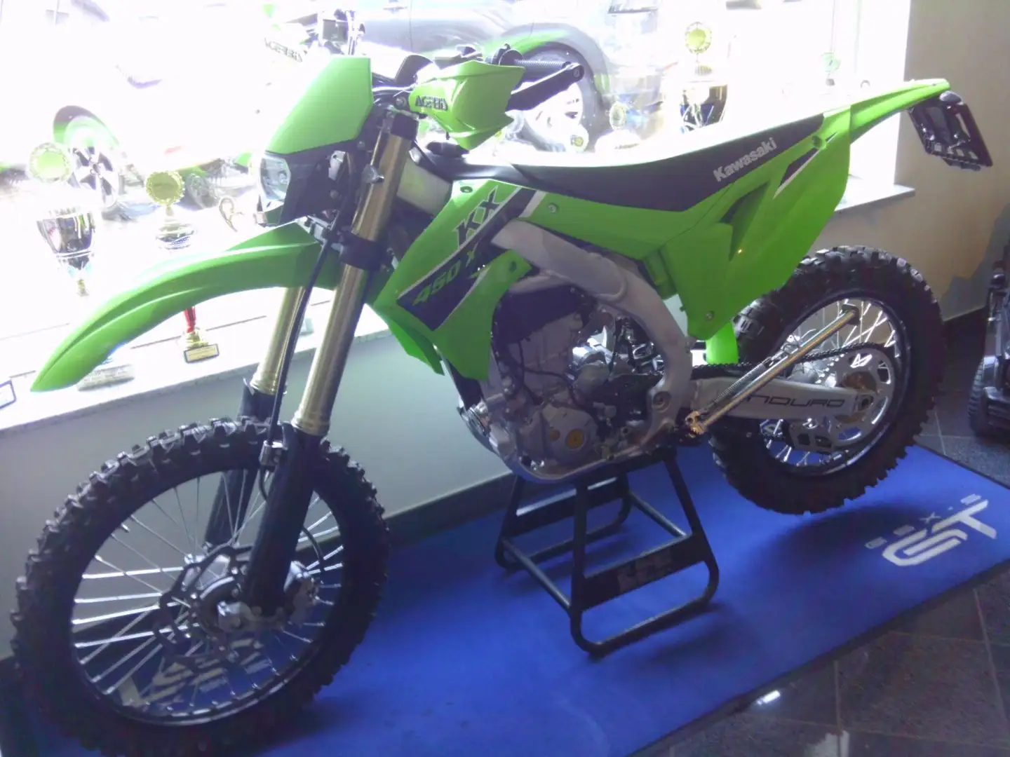 Kawasaki KX 450 KXE 450 Enduro Green - 1