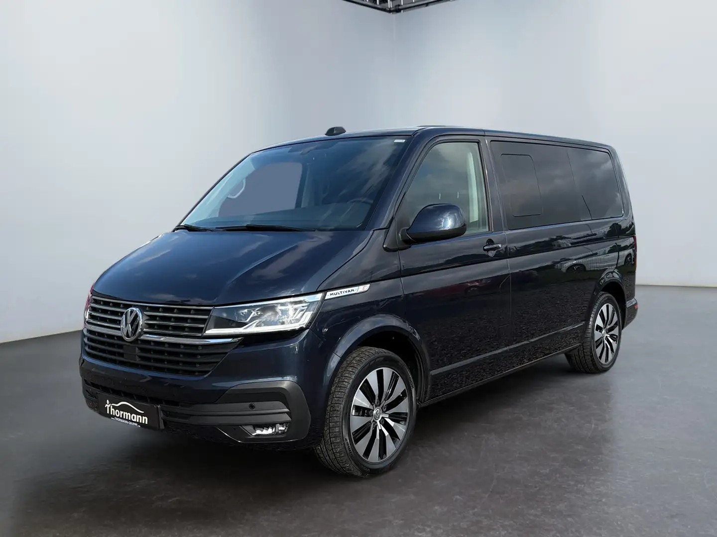 Volkswagen T6.1 Multivan DSG TDI Comfortline AHK NAVI STH Blau - 2