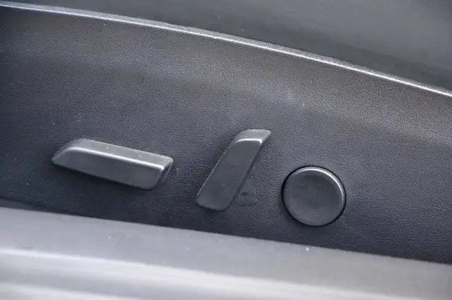 Tesla Model 3 view 15