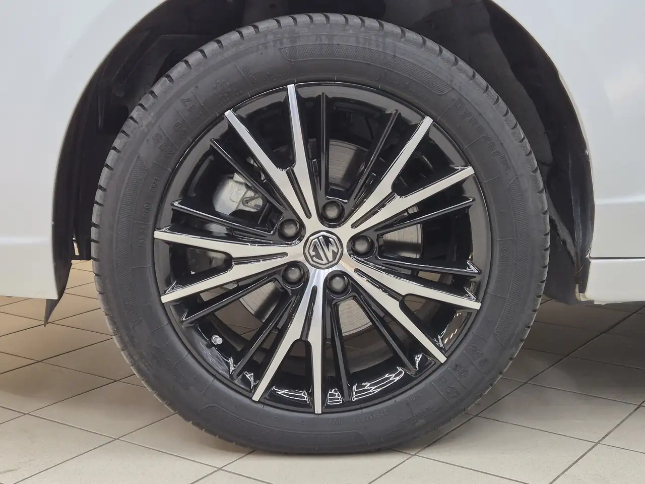 MG MG5 51 KWH Luxury NAVI+LED+SHZ+DAB+ACC+360°+DAB+ 25