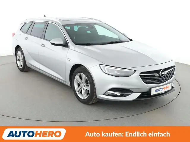 Opel Insignia view 8
