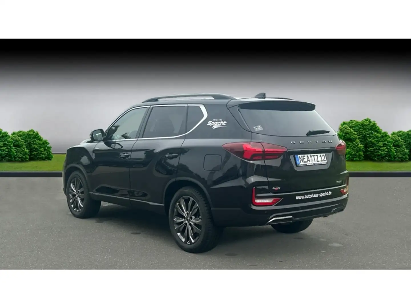 SsangYong Rexton Blackline 4x4 2.2 e-XDi EU6d El. Panodach Navi Led Schwarz - 2