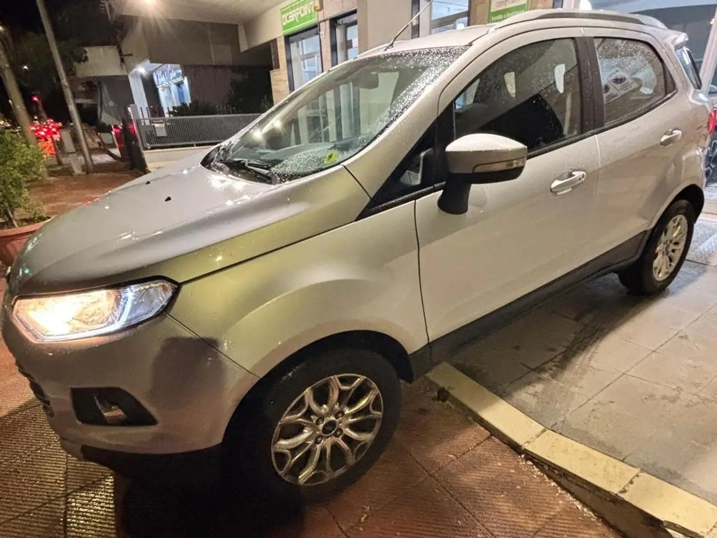 Ford EcoSport EcoSport 2014 1.5 tdci  90cv Plateado - 2