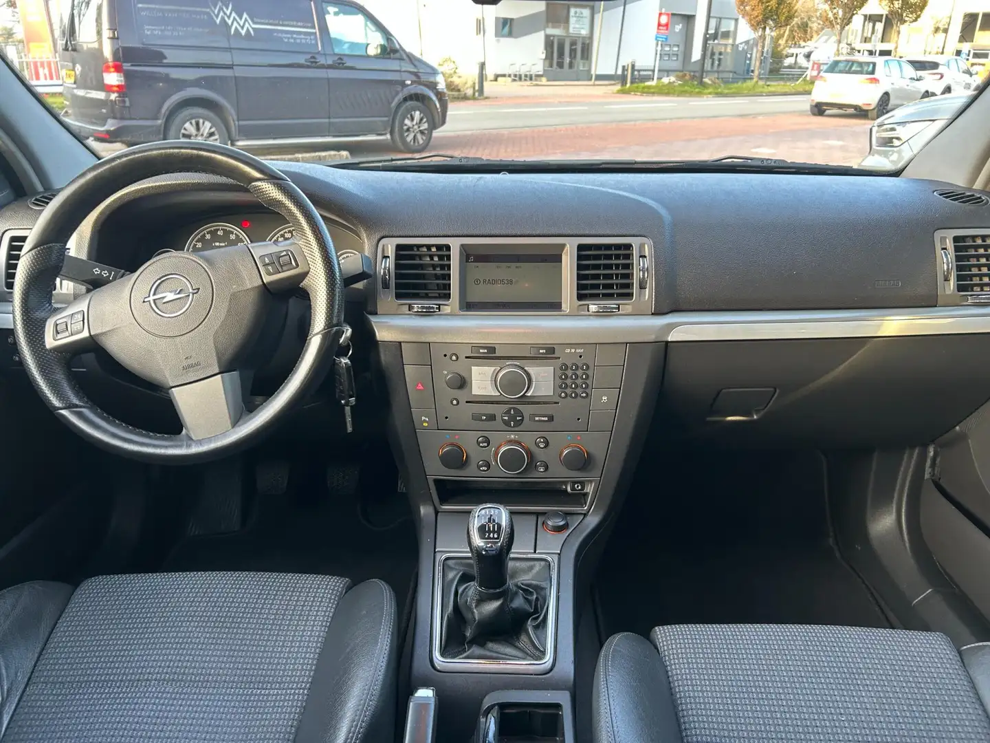 Opel Vectra GTS 2.2-16V Executive Clima|Cruise|NAVI|Goed OH! Zwart - 2