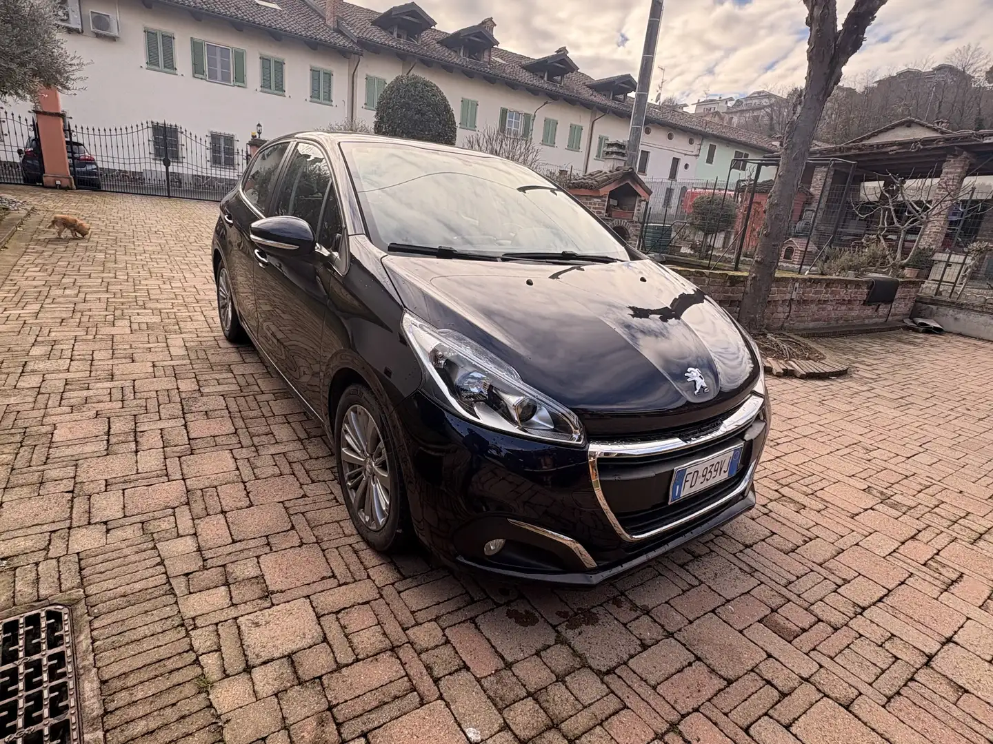 Peugeot 208 Active 1.6 BlueHDi - NEOPATENTATI Blu/Azzurro - 2