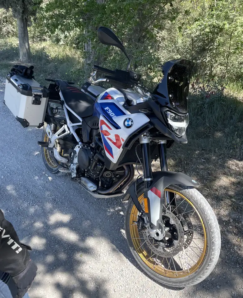 BMW F 900 GS