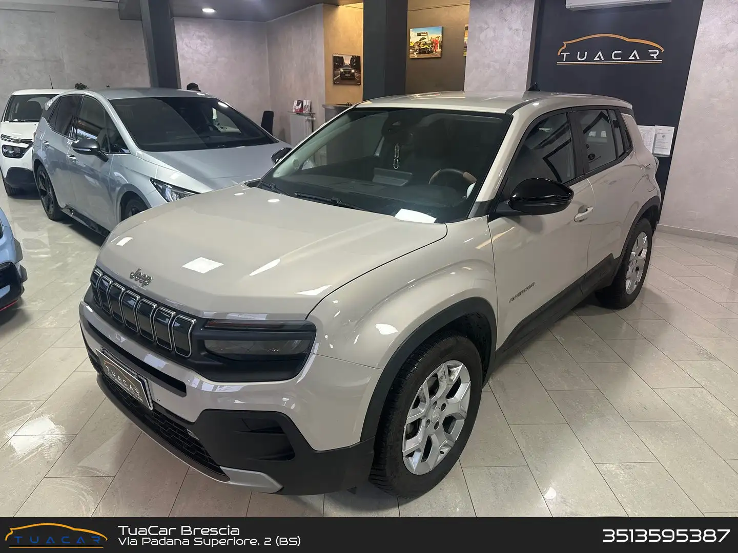 Jeep Avenger Altitude 1.2 GSE T3 Grau - 1