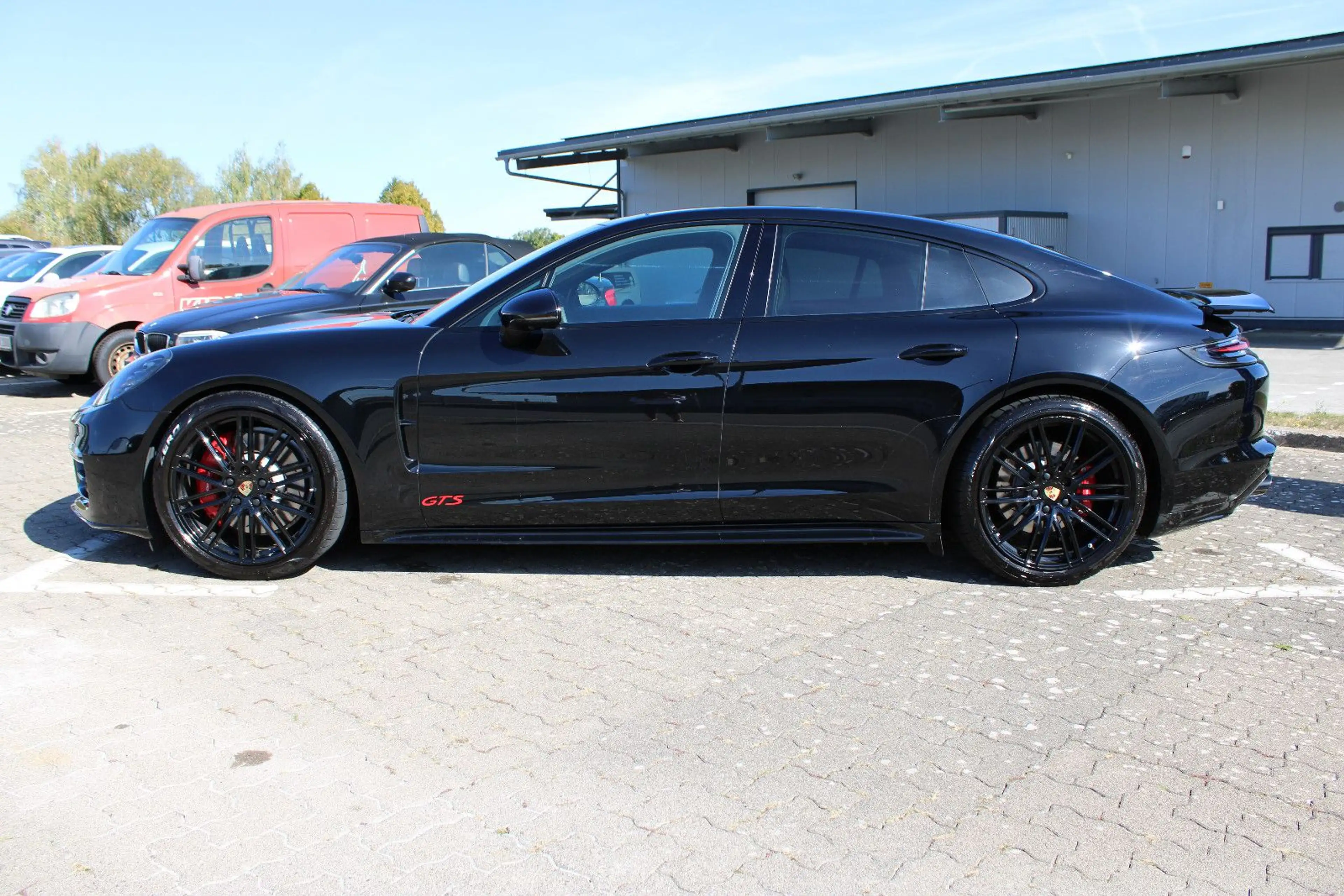 Porsche Panamera GTS — photo 8