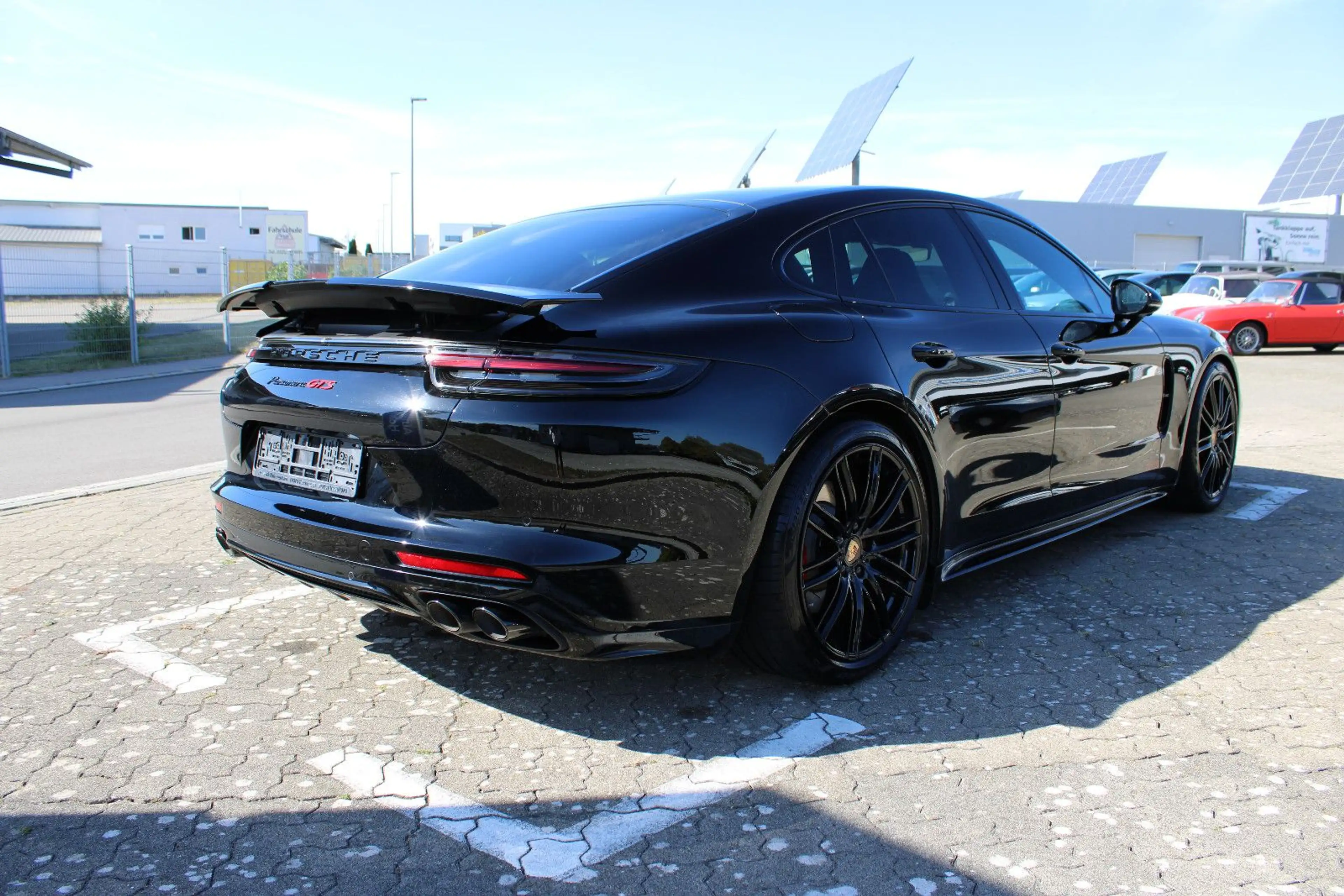 Porsche Panamera GTS — photo 5