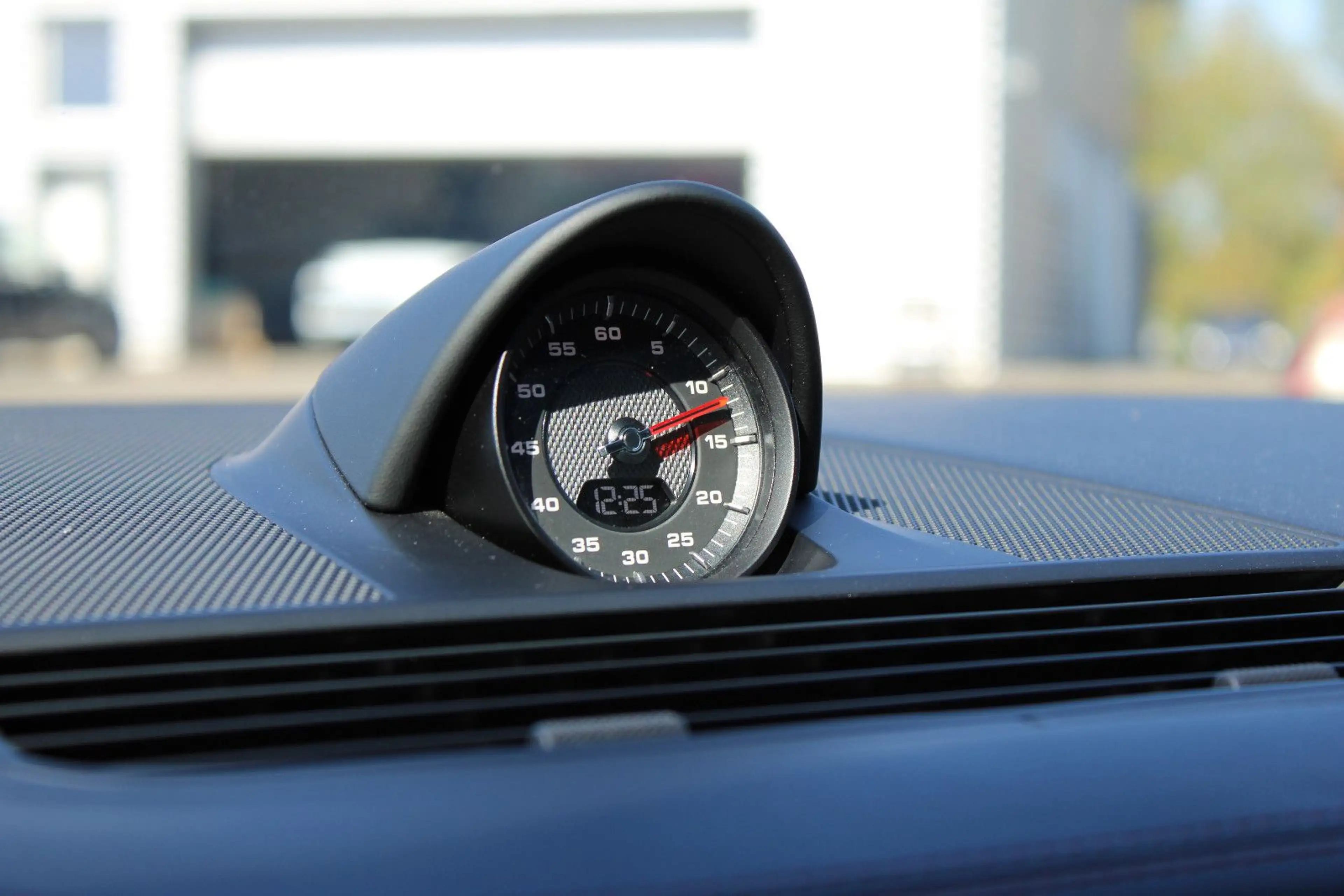 Porsche Panamera GTS — photo 31