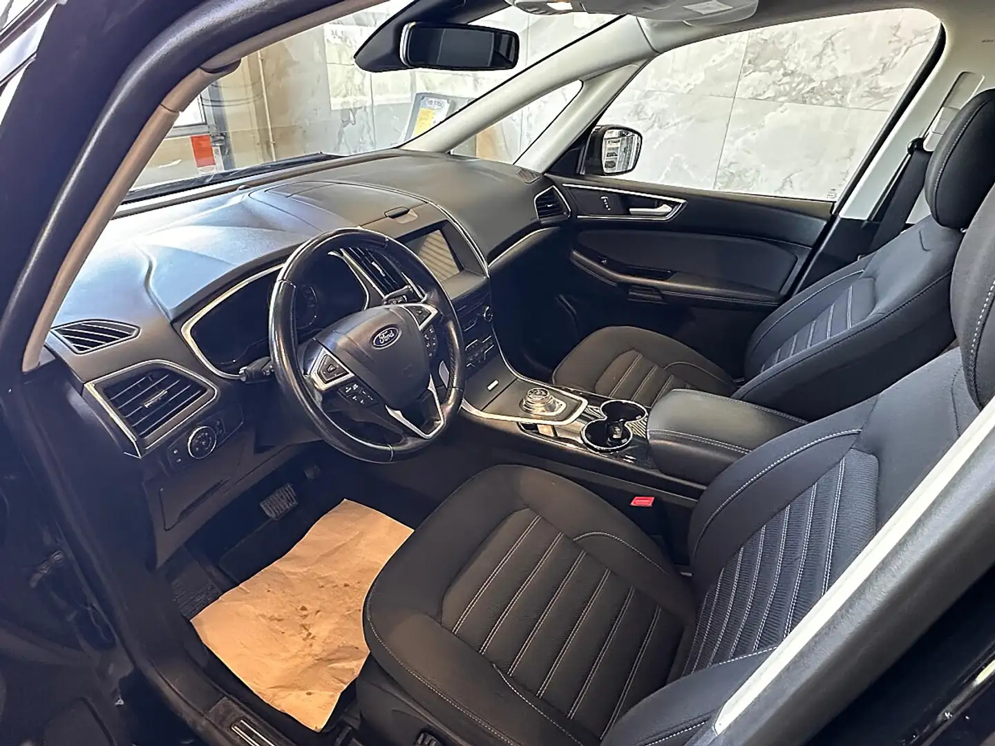 Ford Galaxy 2,0 EcoBlue SCR Titanium Aut. 7 Sitze, Neuer ÖA... Schwarz - 2