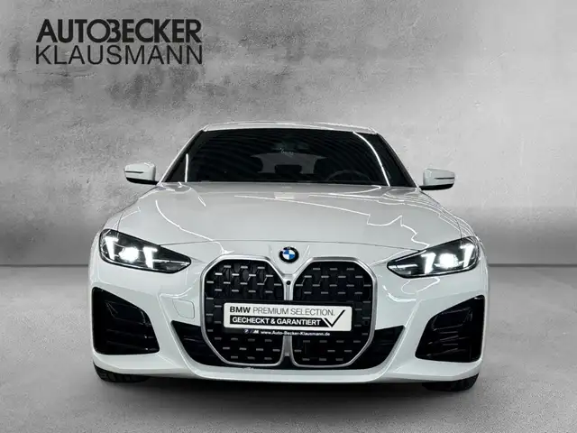 BMW 4 Series view 5