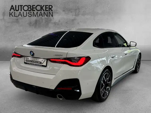 BMW 4 Series view 2