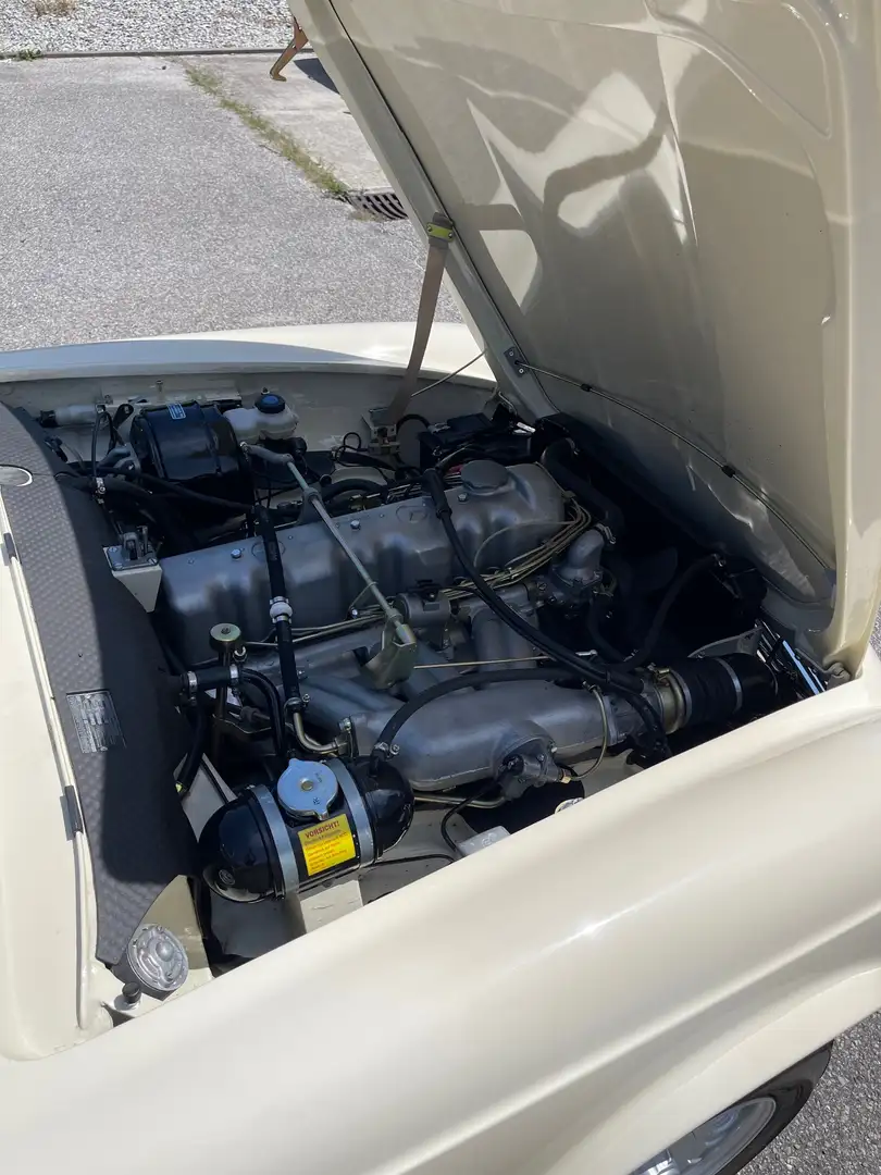 Mercedes-Benz SL 250 Pagode Beige - 2