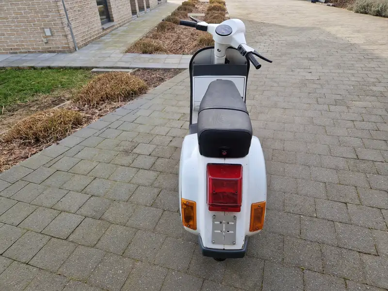 Vespa 50 - foto 6