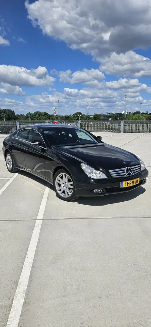 Mercedes-Benz CLS 500 Zwart - 2