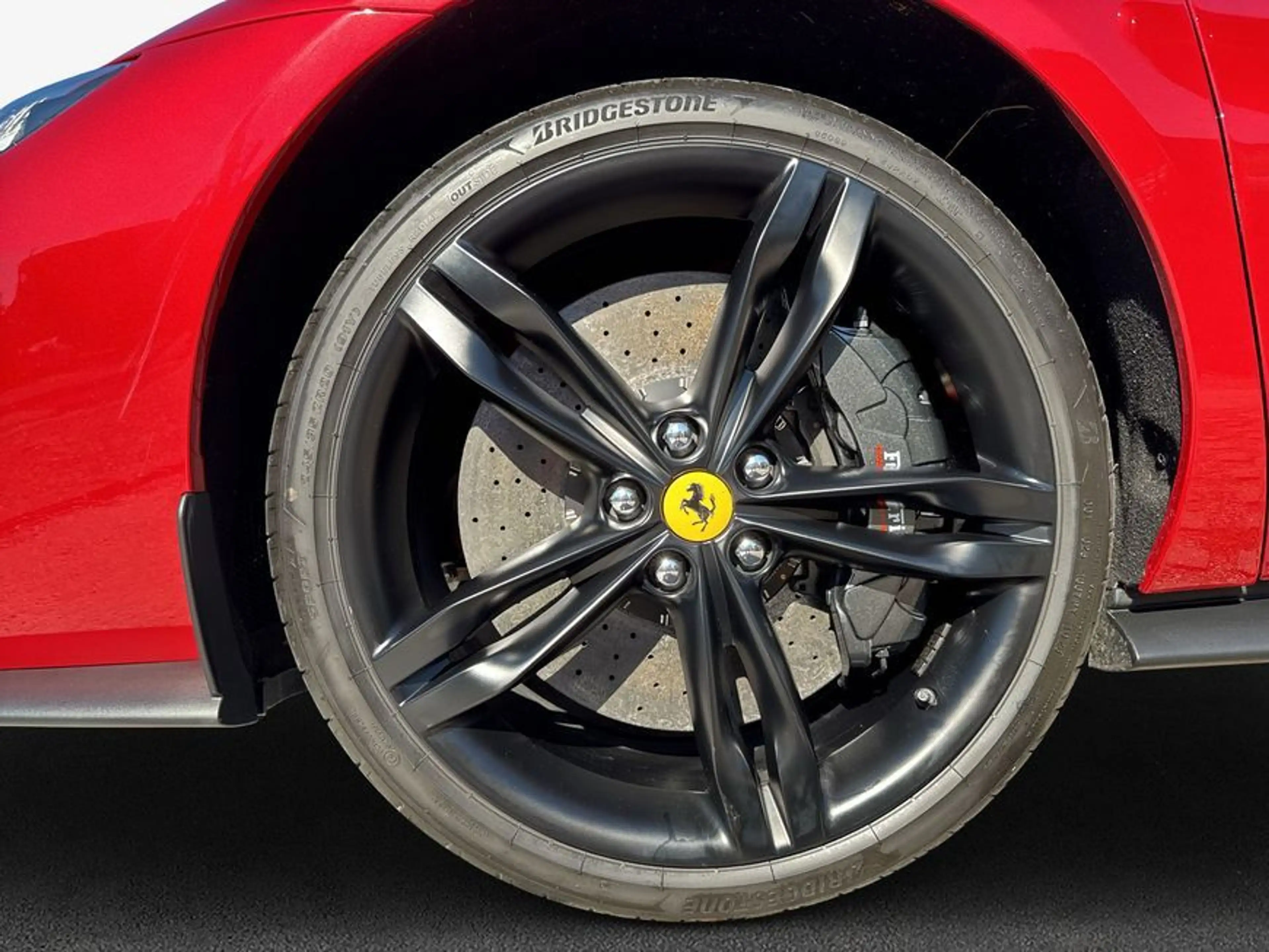 Ferrari 296 GTS / Rosso Imola / Lift / Daytona — photo 6