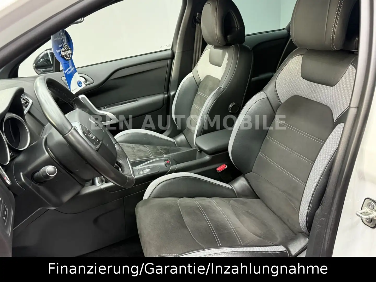 Citroen DS4 SoChic 1.Hd/wenig Km/RFK/ Weiß - 2