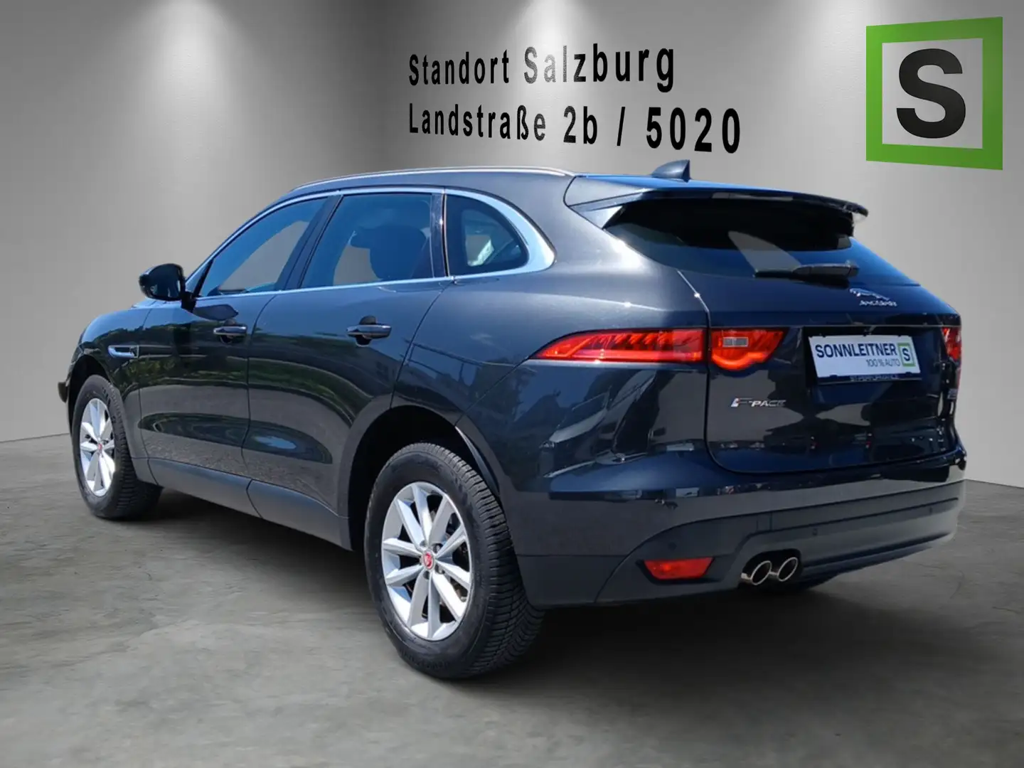 Jaguar F-Pace F-PACE Prestige 20d AWD Grau - 2