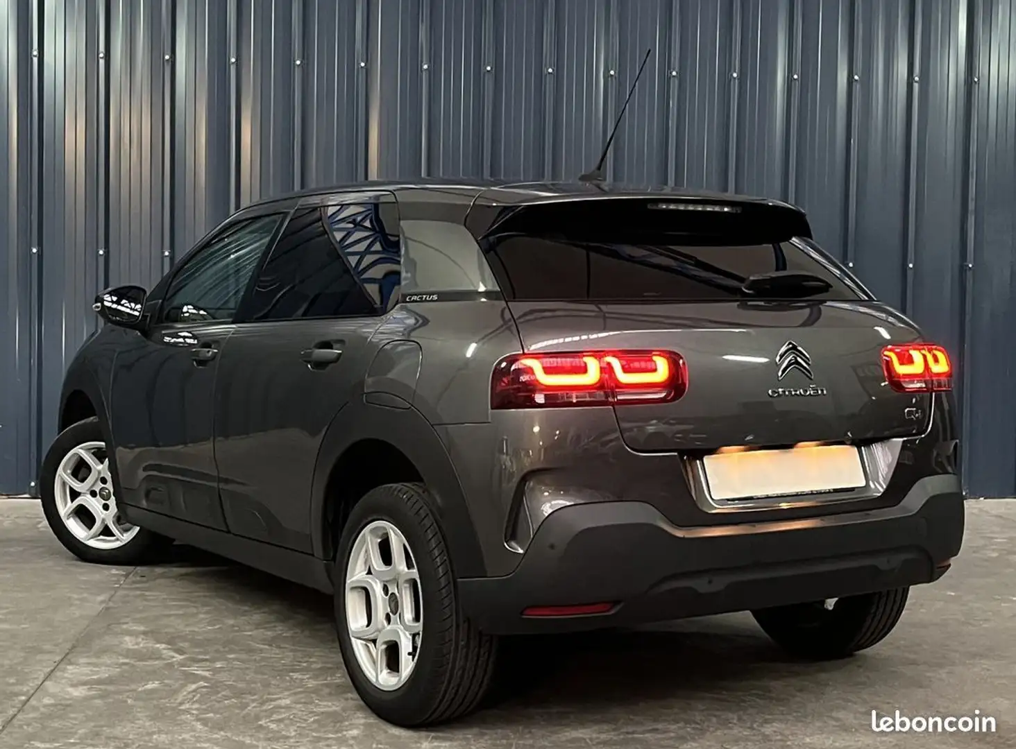 Citroen C4 Cactus Citroën 120ch HDI Boite Automatique EAT6 Garantie 1 An Carplay Caméra de Recul - 2