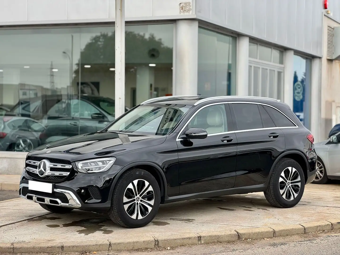 Mercedes-Benz GLC 200 Coupé 200d 4Matic 9G-Tronic Negro - 2