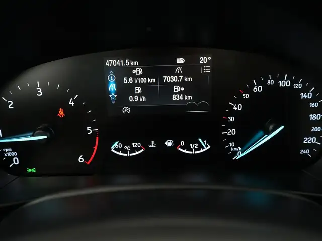Ford Focus view 7