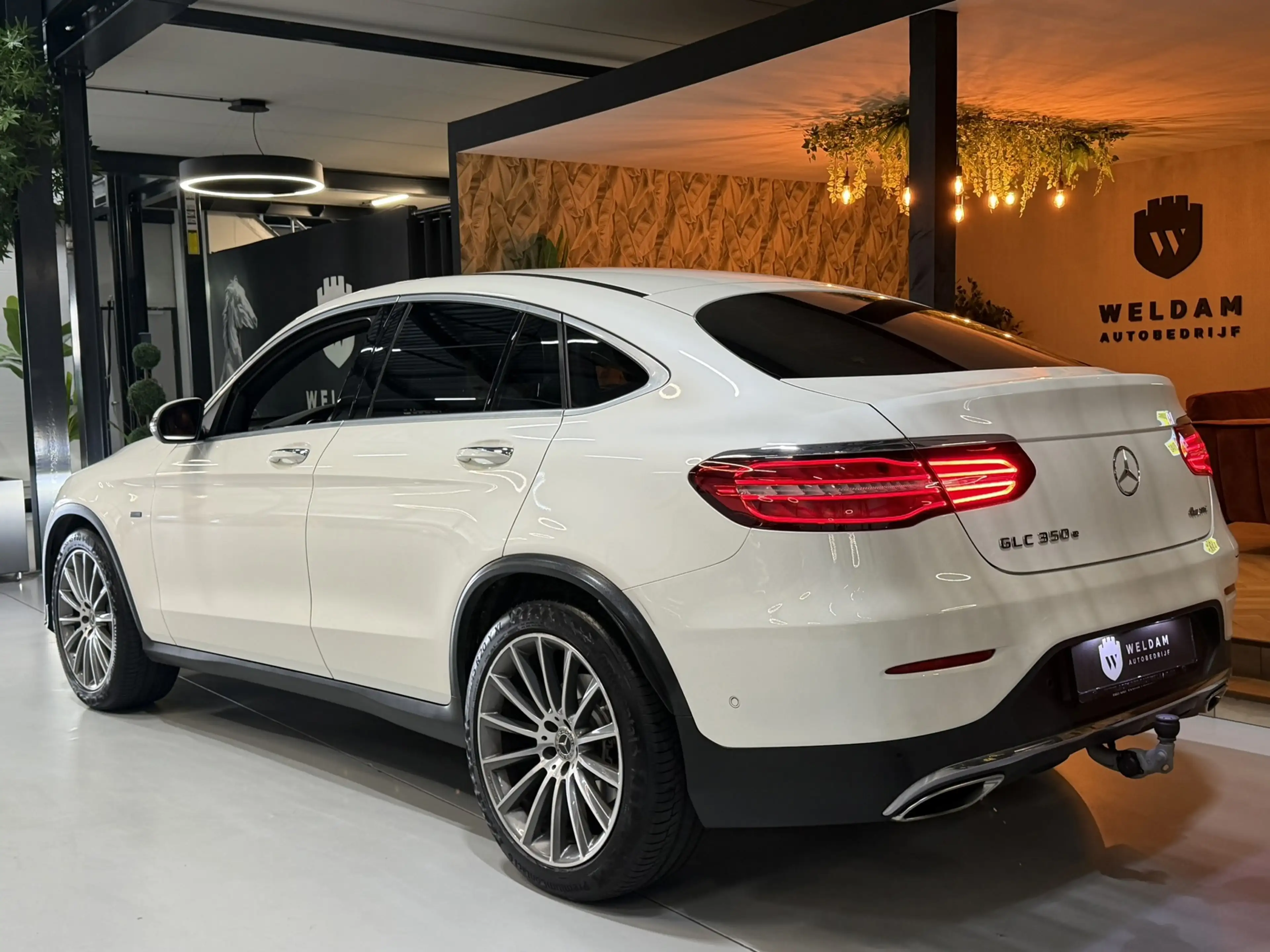 Mercedes-Benz GLC 350 Coupé 350e 4MATIC Edition 1 Garantie|Carplay|Pano| — photo 2