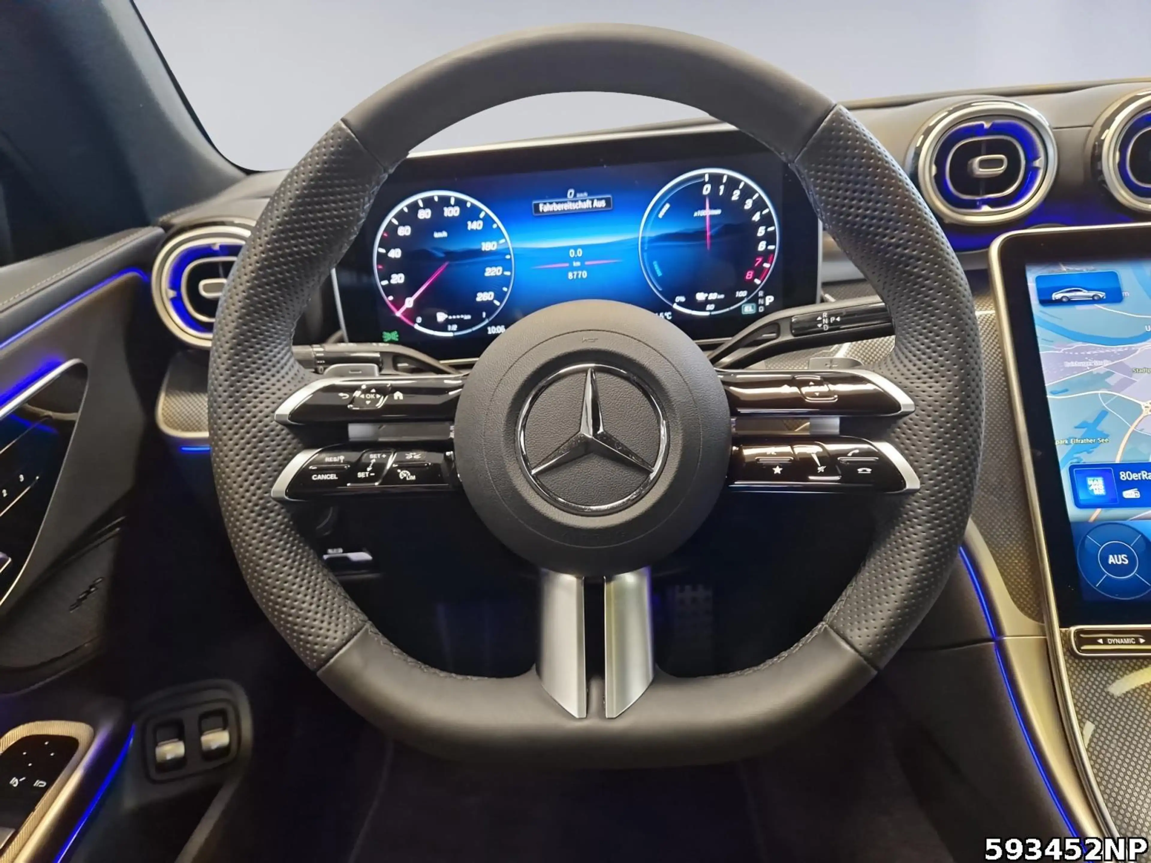 Mercedes-Benz CLE 300 e AMG Pano 360° Memory DISTRONIC 19LM. — photo 9